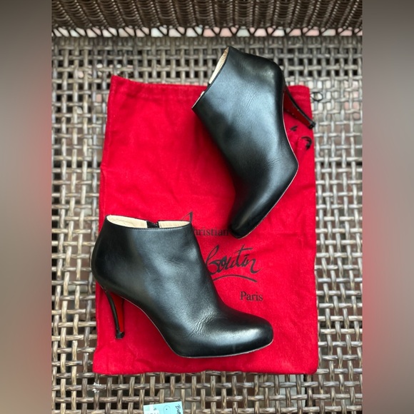 Christian Louboutin Belle Leather Red-Sole Ankle Boots Black Leather - Picture 3 of 14
